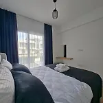 Modern & Cozy 1br