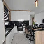 Modern & Cozy 1br *