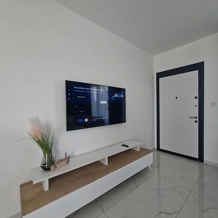 公寓 Modern & Cozy 1br